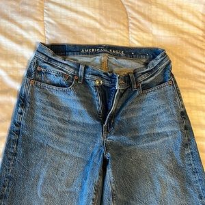 American Eagle women’s baggy jean size 6